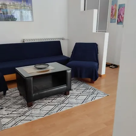 Suzana's Apartment